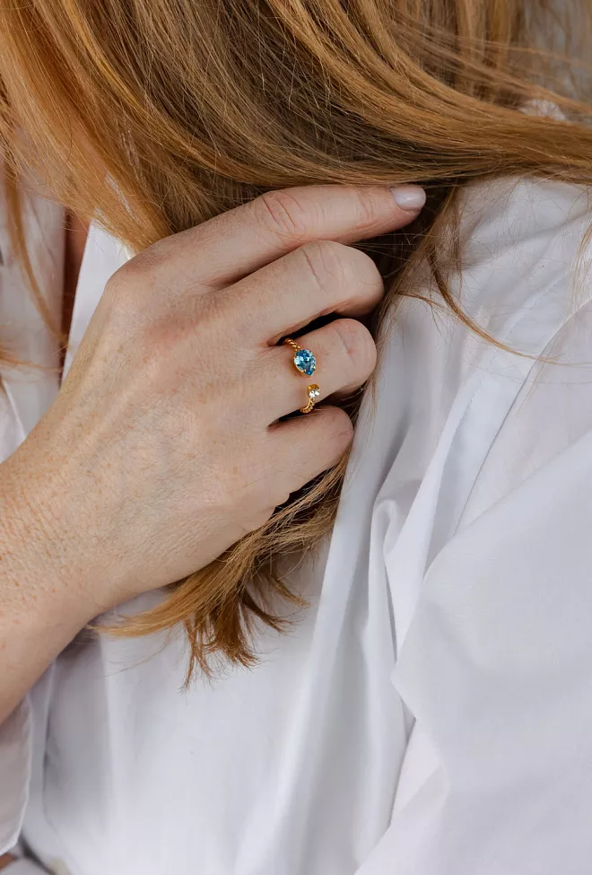 Caroline Svedbom Nani Ring Gold Aquamarine  2