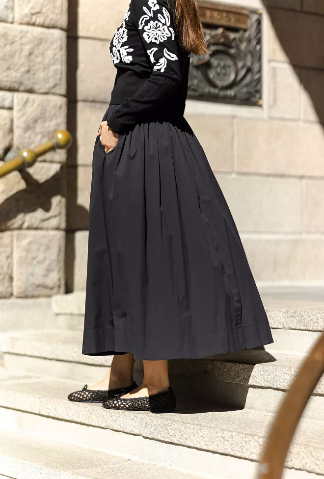 andiata fiia 85 skirt black skjørt 2