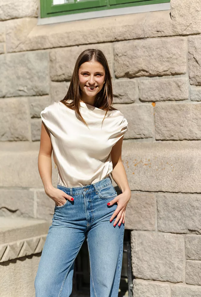viveh shell top creme topp 