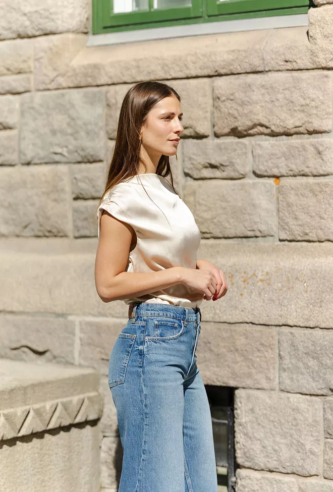 viveh shell top creme topp 4