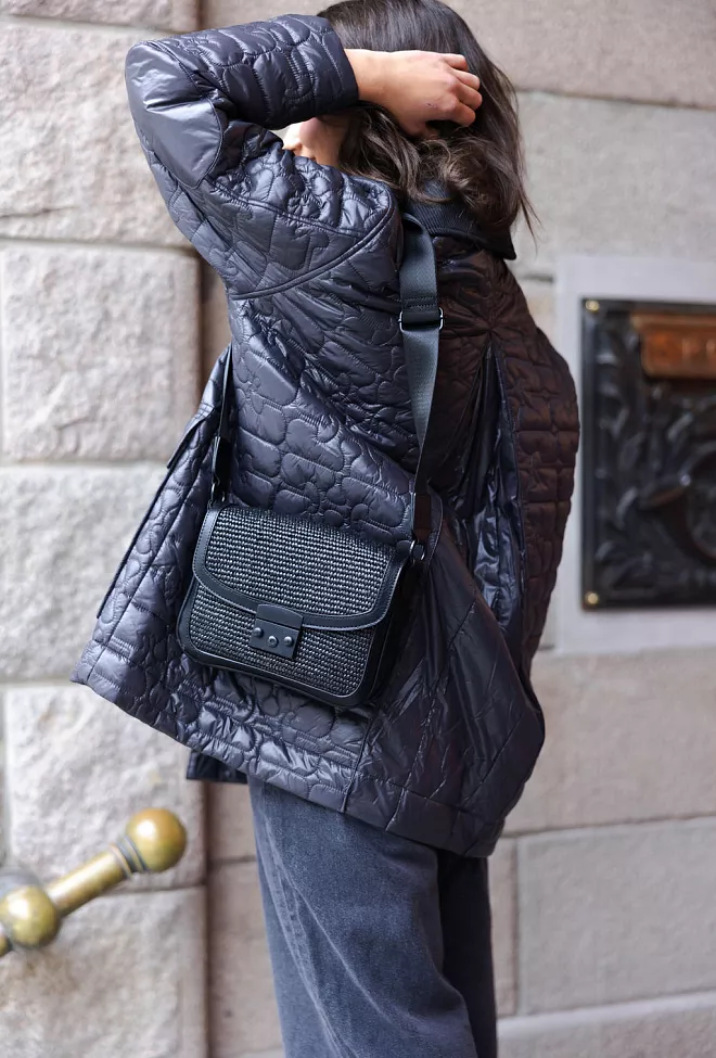 DAY ET My Companion Crossbody Black veske 2