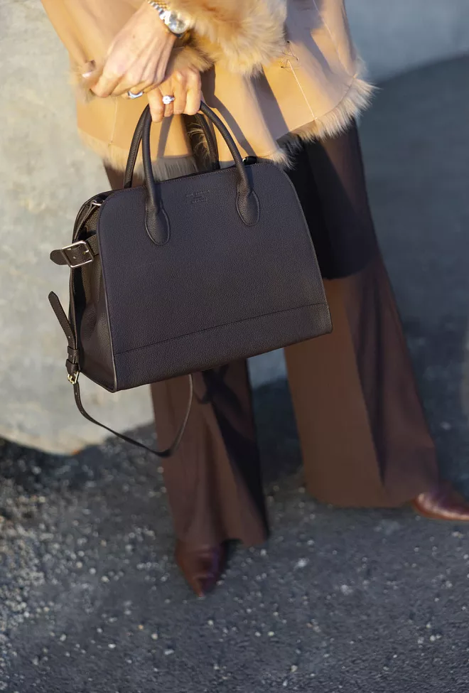 HiiL Studio x Jim Rickey HiiL Tote Grained Brown veske