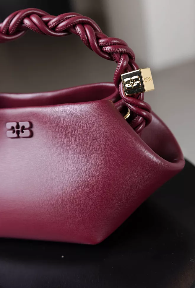 Ganni Bou Bag Small Burgundy skulderveske 4