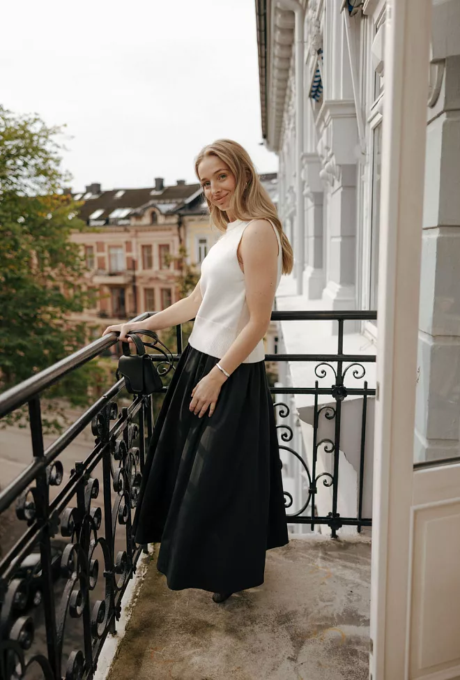 Christian Aks Amira Poplin Skirt Black maxiskjørt 4