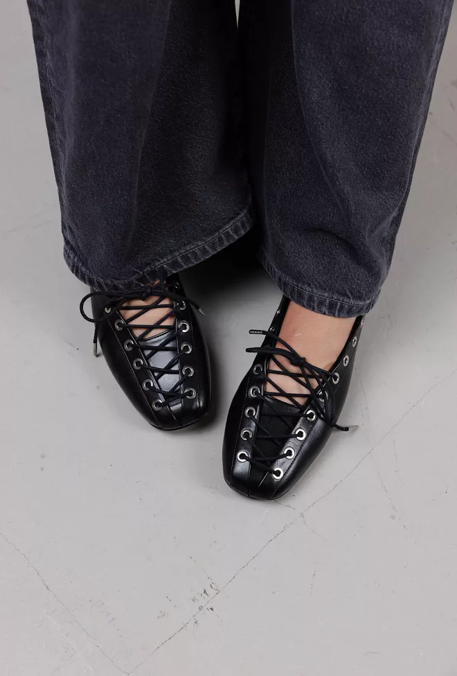 GANNI Eyelets Lace Up Ballerina Crinkle Oleatex sko sort 3
