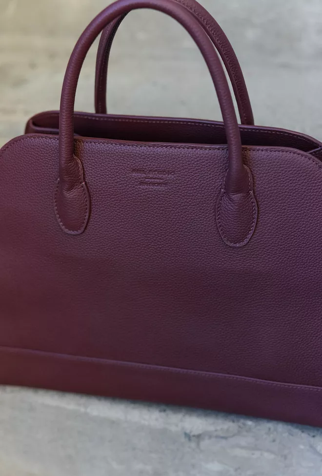 HiiL studio x jim rickey HiiL Studio x Jim Rickey HiiL Tote Grained Burgundy veske 3