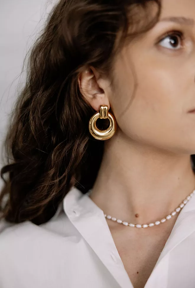 HiiL Studio Jewelry Big Ring Earrings Gold øredobber