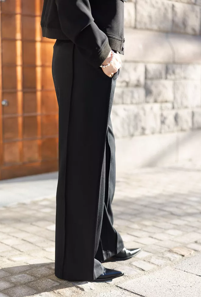 Carma collection Hilde Pant Black dressbukse 2