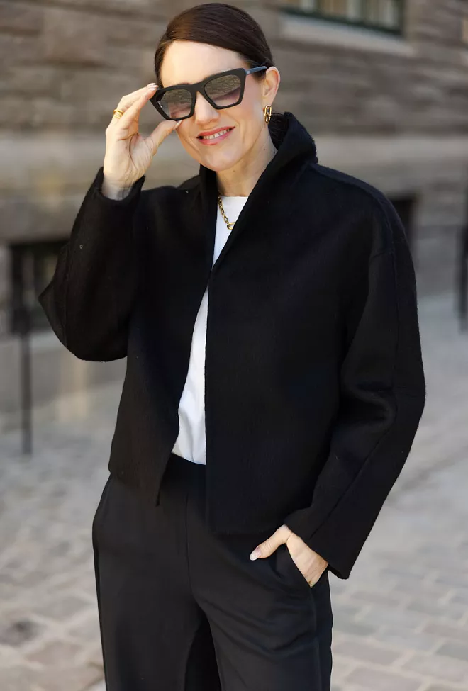 Carma collection Bergliot Jacket Black jakke