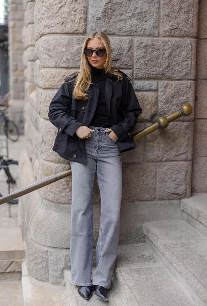 My Essential Wardrobe 35 The Louis 139 High Wide Light Grey Wash jeans
