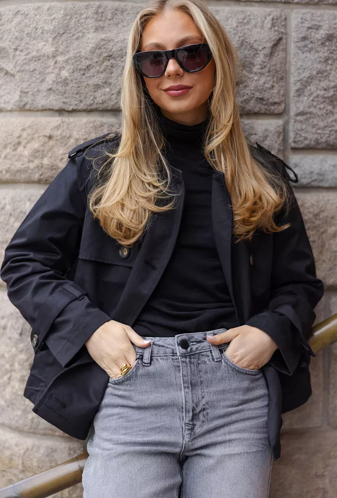 Otra Eyewear Elka Black/Smoke Fade solbriller 5