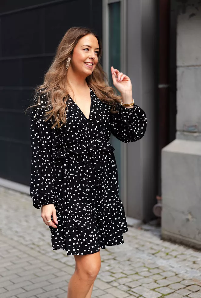Carma Collection Elisabeth Dress Black White Flowers kjole 13