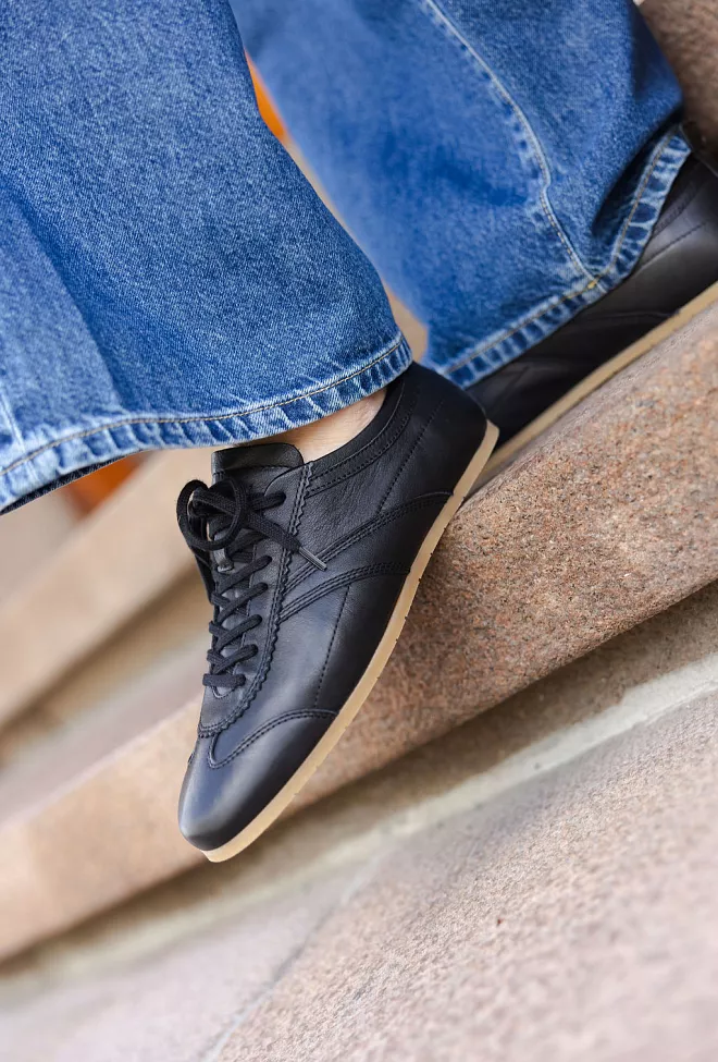 Jim Rickey Ghost Leather Sneakers Black joggesko 4