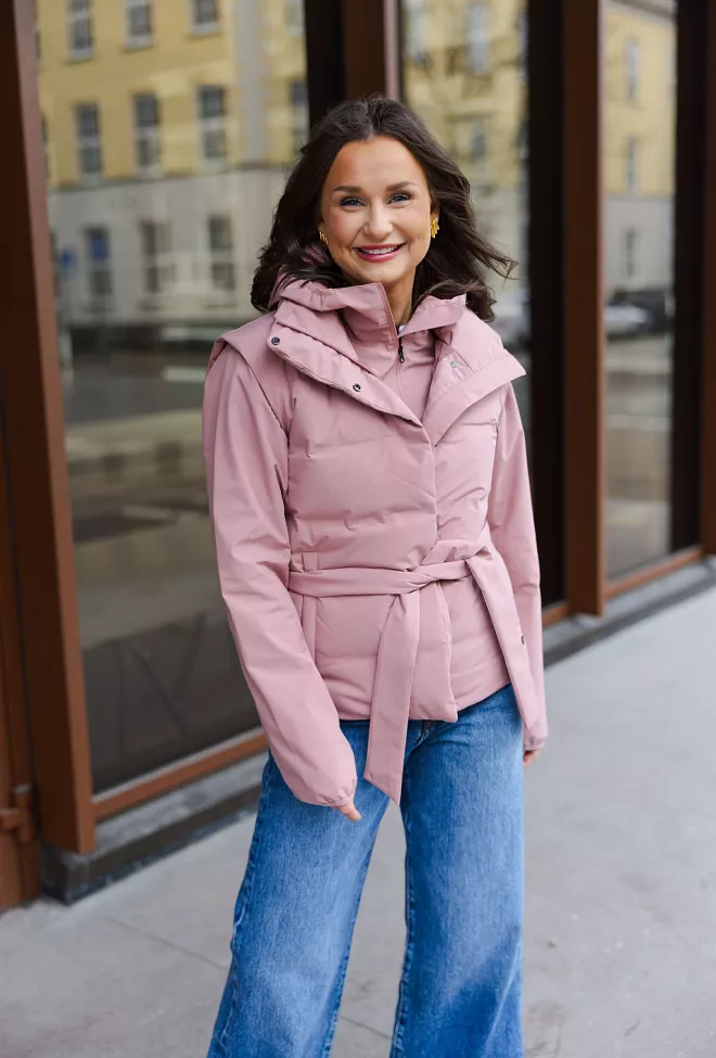 scandinavian edition Vesty Fluch Pink