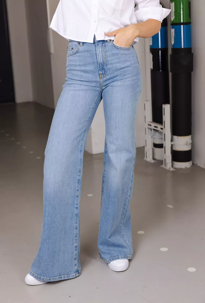 Jeanerica Fuji Jeans Azurina Blue jeans