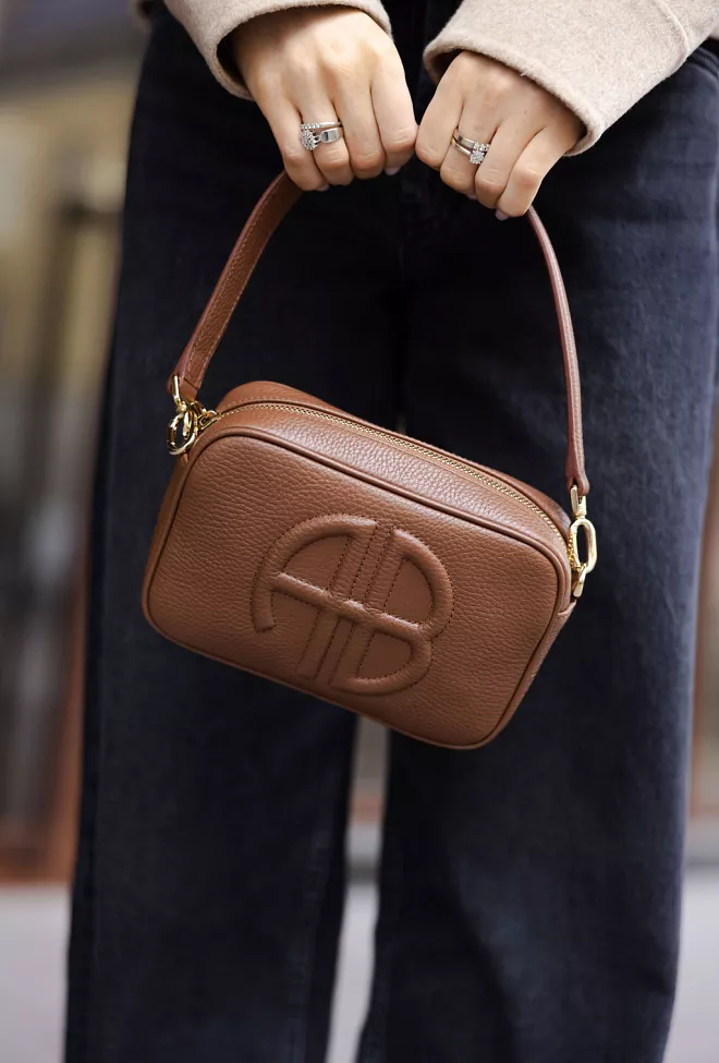 Anine Bing Lili Bag Cognac Pebbled skulderveske 12