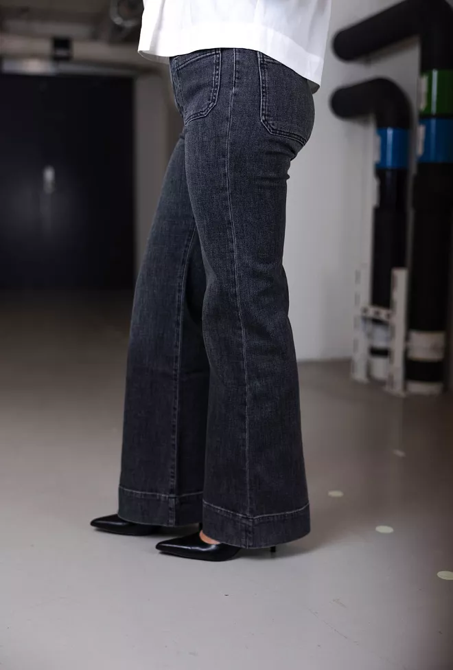 Jeanerica St Monica Black Vintage 69 jeans 3