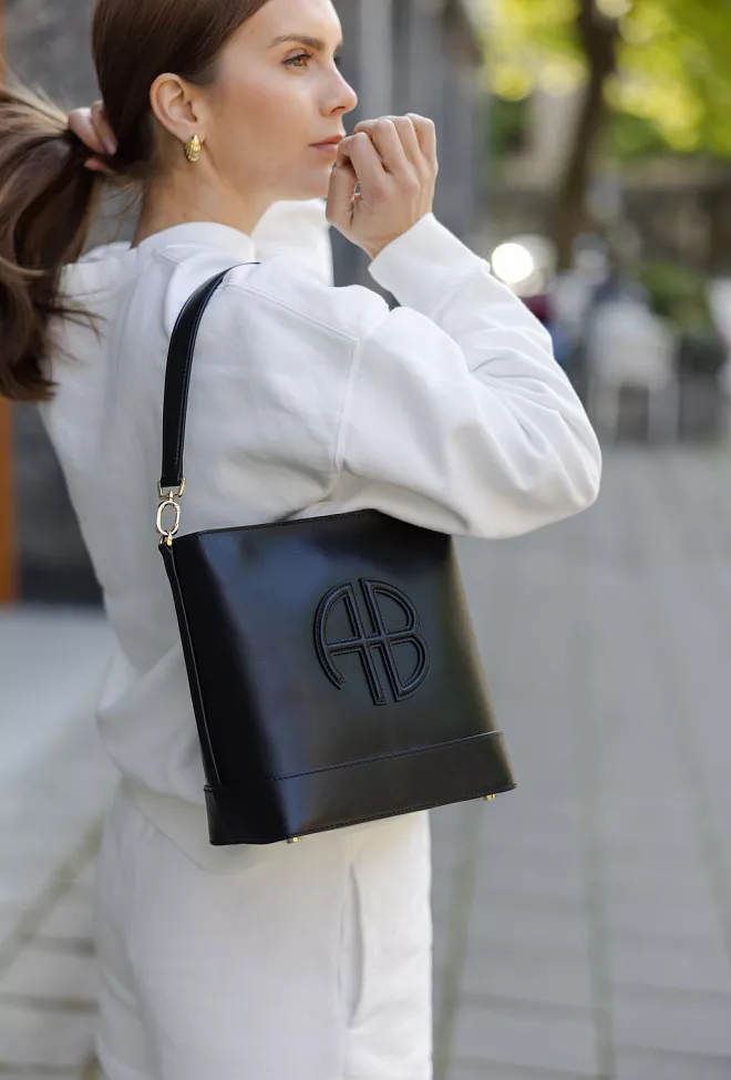 Anine Bing Lili Bucket Bag Black skulderveske 3