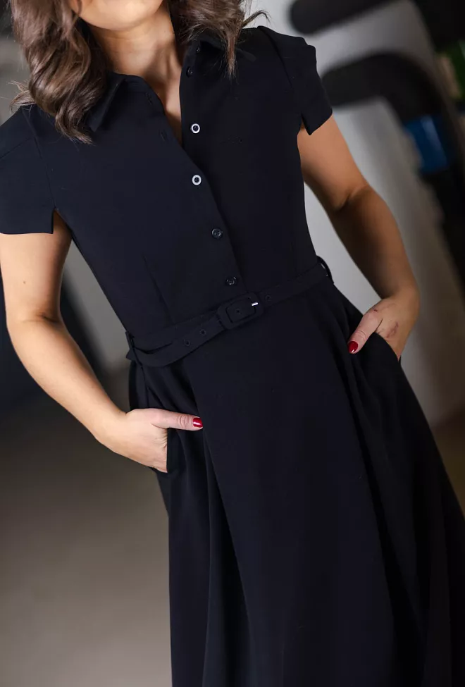 HiiL Studio Julie Dress Black midikjole 5