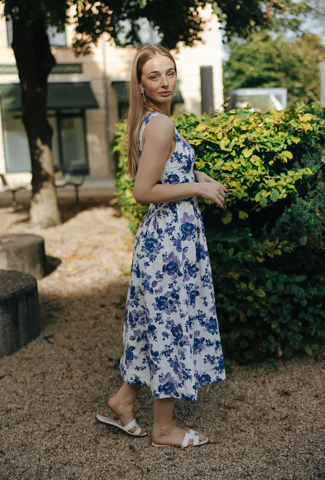 Pia Tjelta Dolce Rose Dress Blue kjole 3