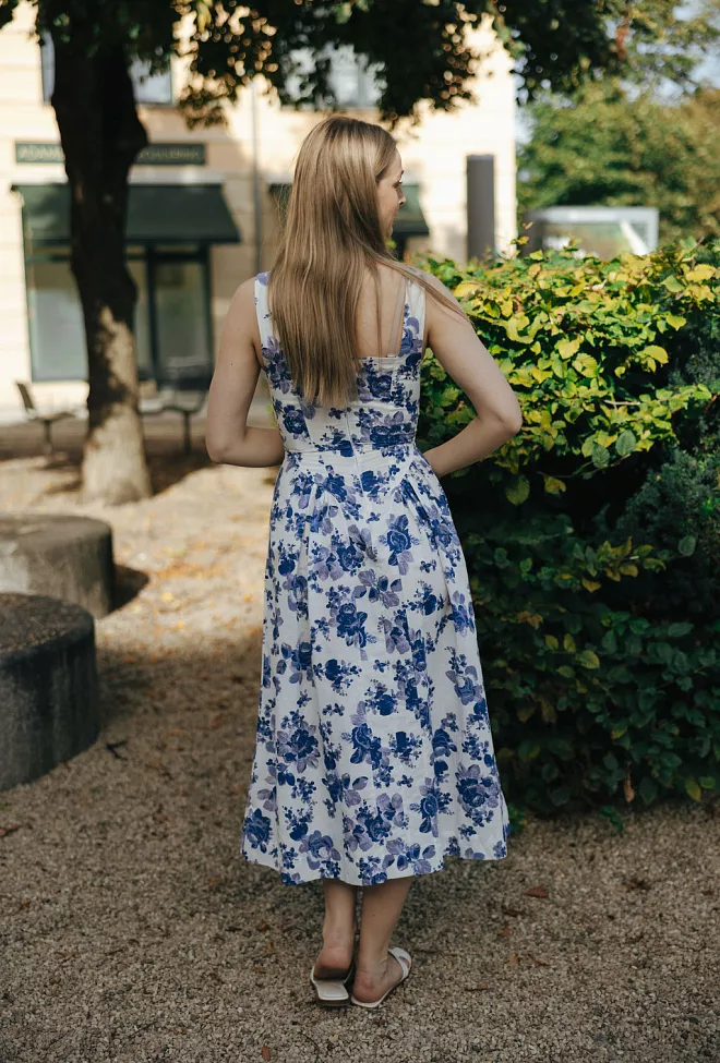 Pia Tjelta Dolce Rose Dress Blue kjole 4