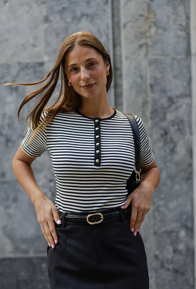 Anine Bing Alessia Tee Cream And Black t-skjorte 5