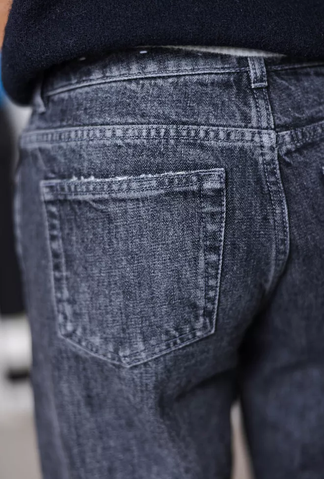 Jeanerica Como Vienna Black barrel jeans 9