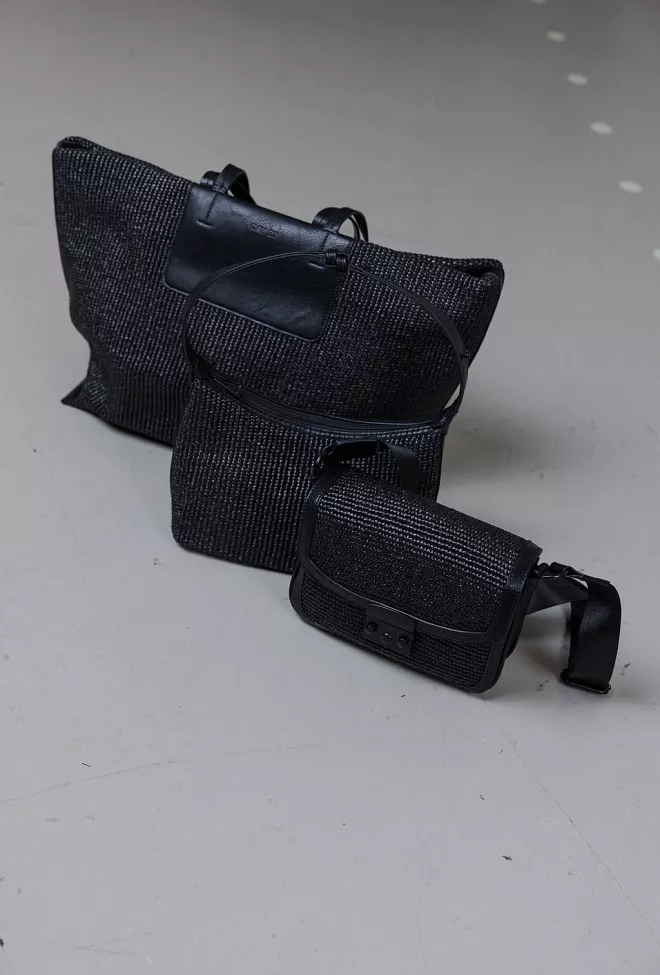 DAY ET My Companion Crossbody Black veske 7