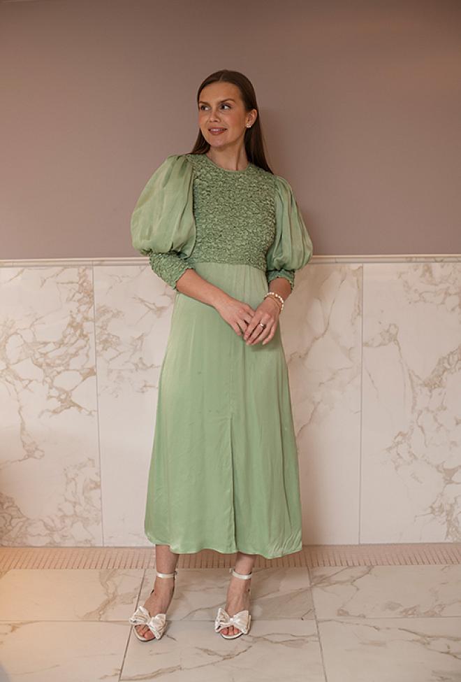 Bytimo Crepe Satin Midi Dress Green kjole