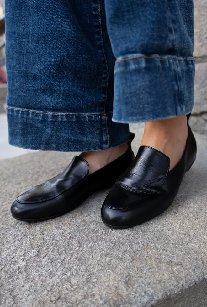 Jim Rickey Royale Leather Flats Black loafers 2
