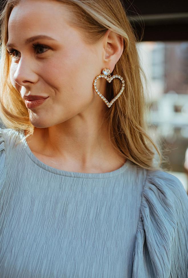 Caroline Svedbom Heart Statement Earrings Gold Crystal øredobber