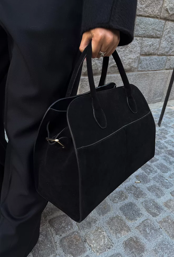 HiiL Studio x Jim Rickey HiiL Tote Suede Black veske sort 6