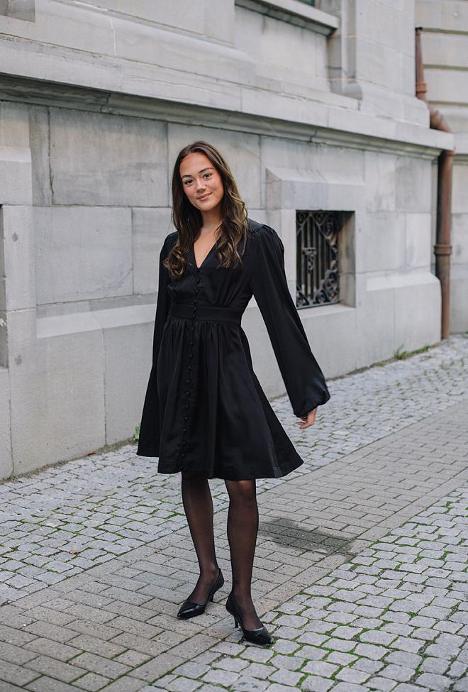 HiiL studio Lauren Dress Black kjole 2