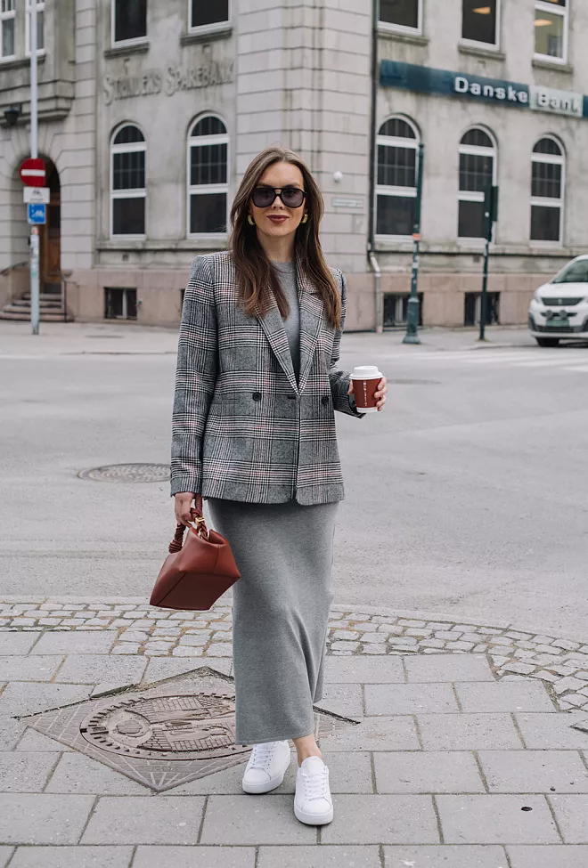 Anine Bing Madeleine Blazer Grey And Red Plaid 2