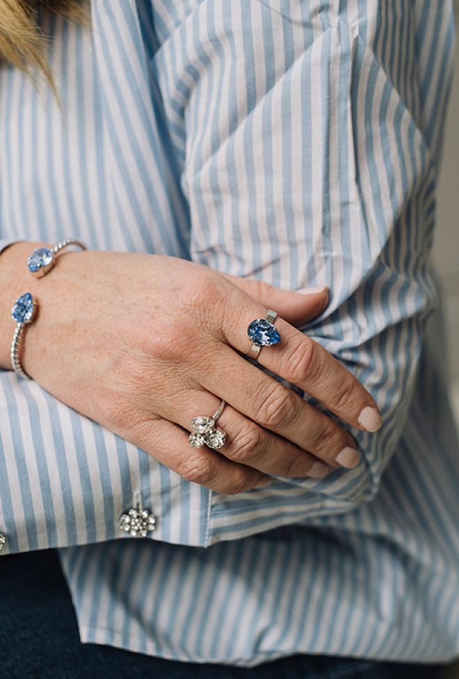 Caroline Svedbom Mini Drop Ring Rhodium Light Sapphire ring 