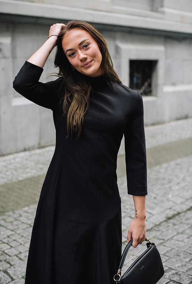 HiiL Studio Natalia Dress Black kjole 6