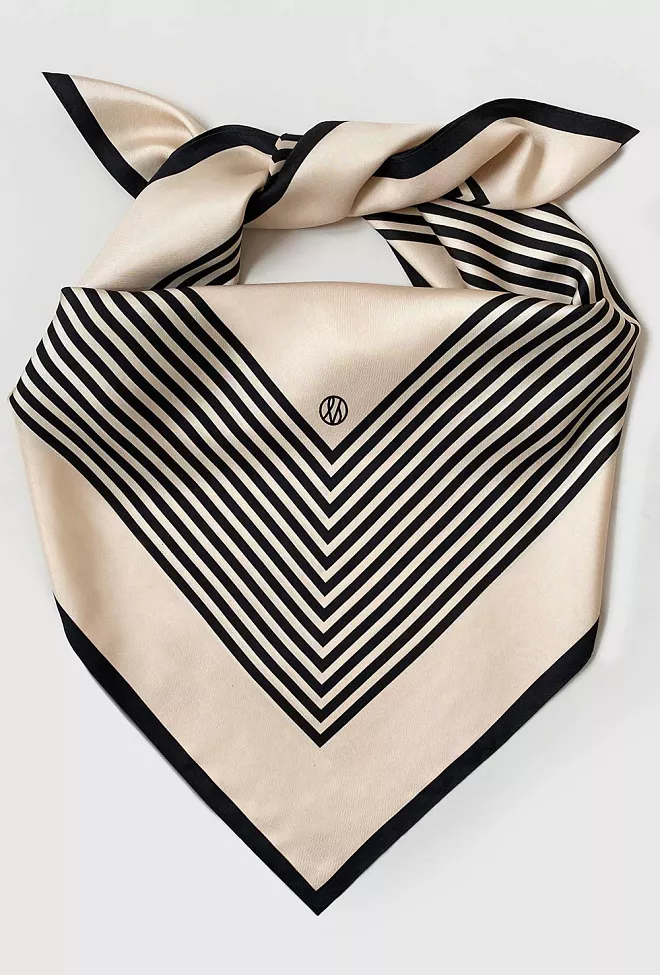 Lescarf No. 1 Sand & Black silkeskjef 2