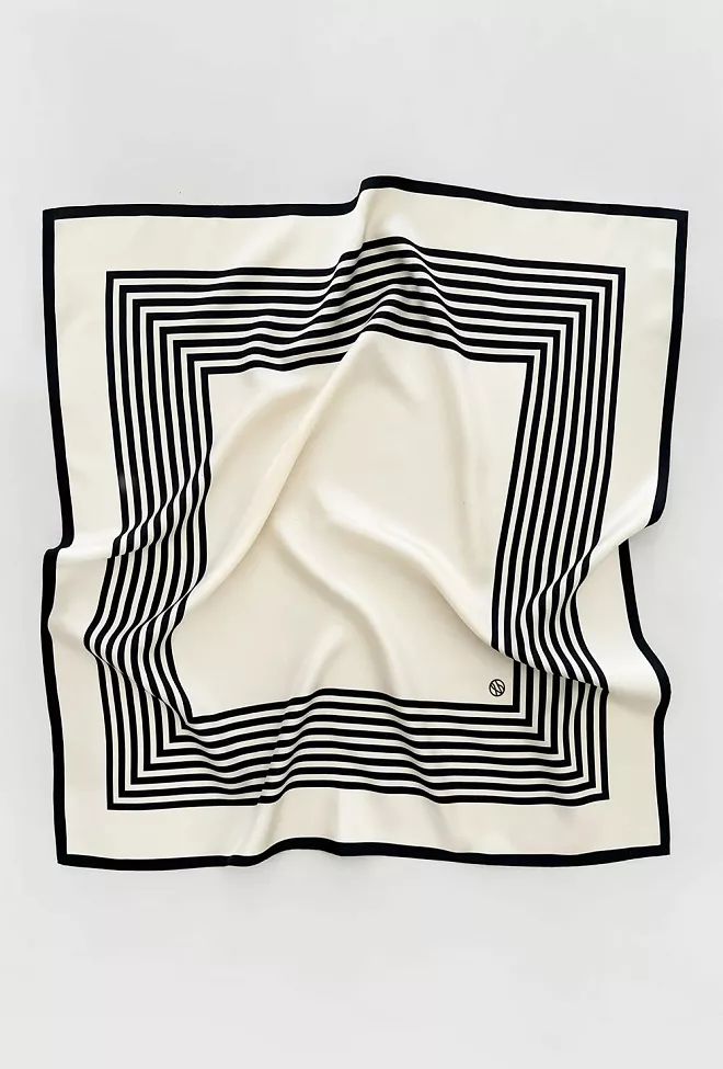Lescarf No. 1 Cream & Black skjerf 3
