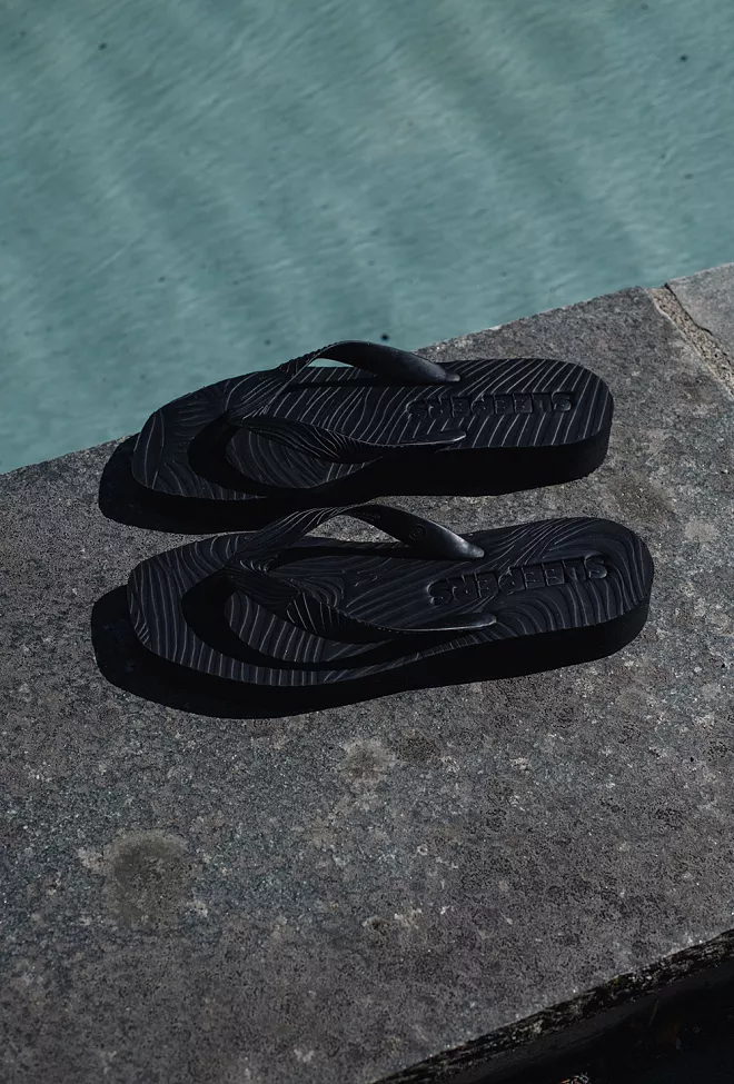 Sleepers Tapered Platform Flip Flops Black sandaler 
