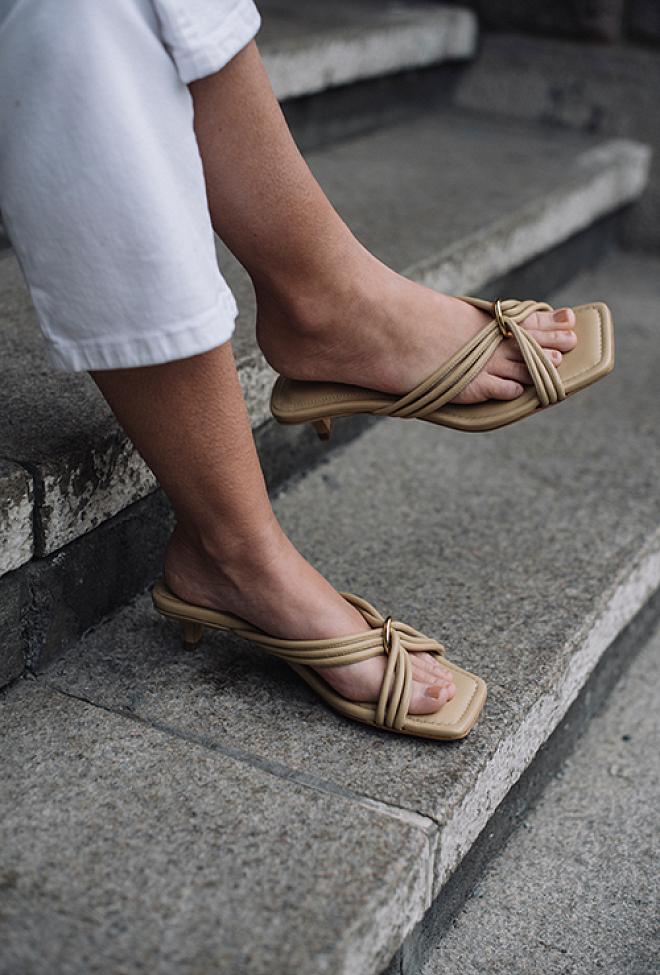 Anine Bing Suki Sandals Sand sandaler