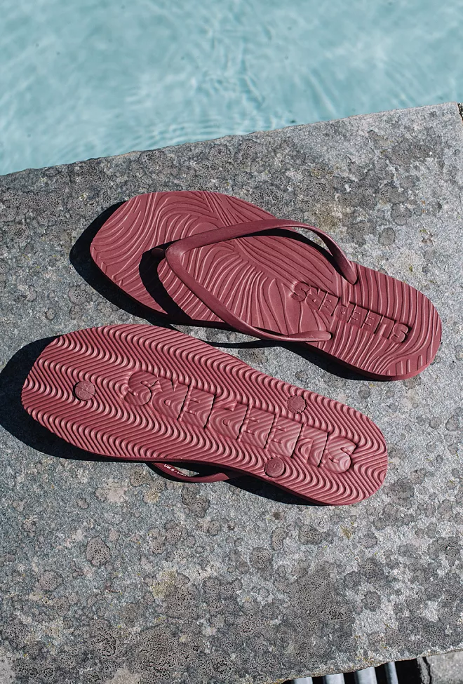 Sleepers Tapered Flip Flops Burgundy sandaler