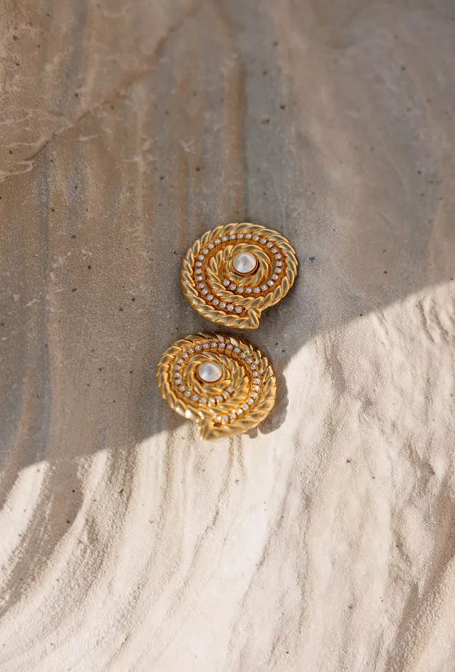 Caroline Svedbom Ocean Pearl Earrings Gold øredobber 2