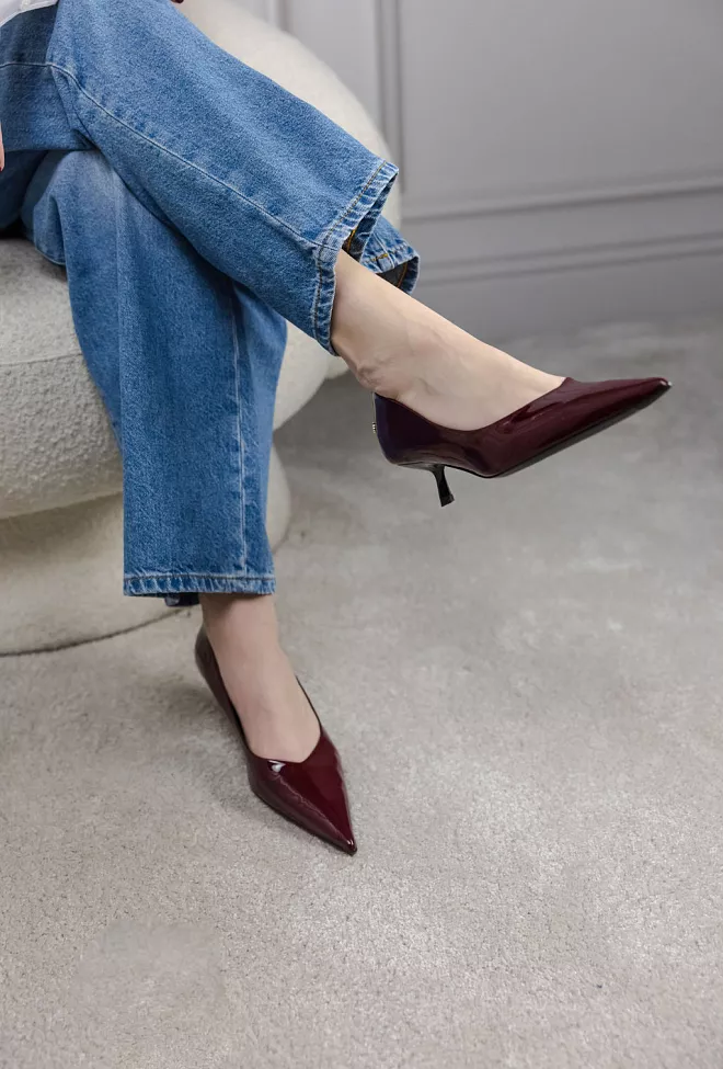 Anine Bing Hilda Pumps Dark Red Patent pensko