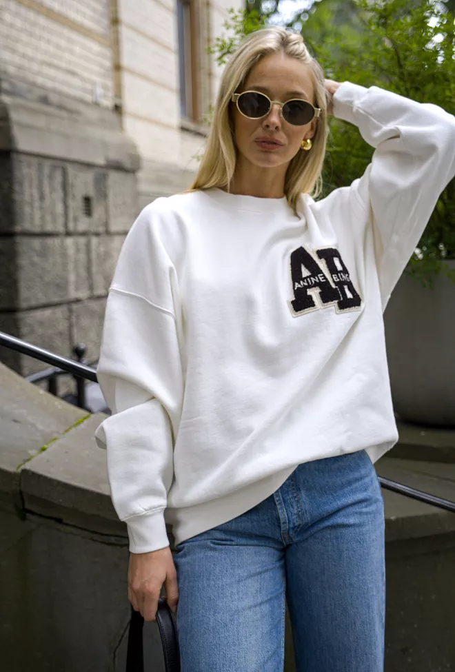 ANINE BING miles sweatshirt letterman off-white genser 1