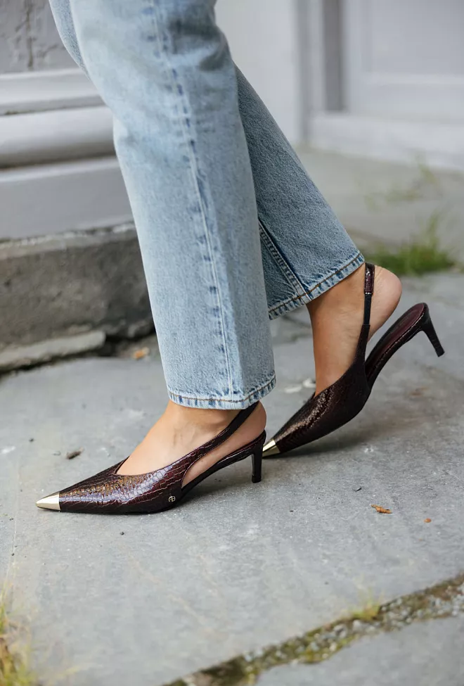 ANINE BING nina heels with metal toe cap burgundy small embossed