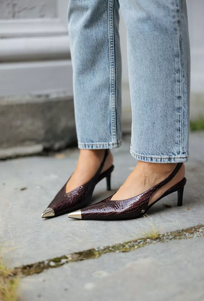 ANINE BING nina heels with metal toe cap burgundy small embossed