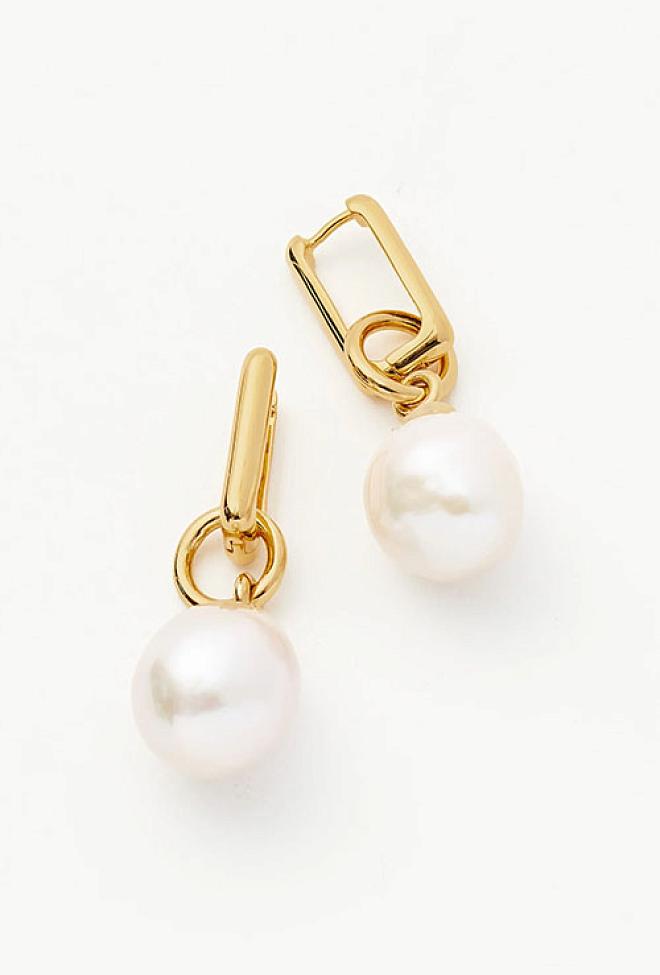Missoma Gold Baroque Pearl Earrings Gold øredobber 4