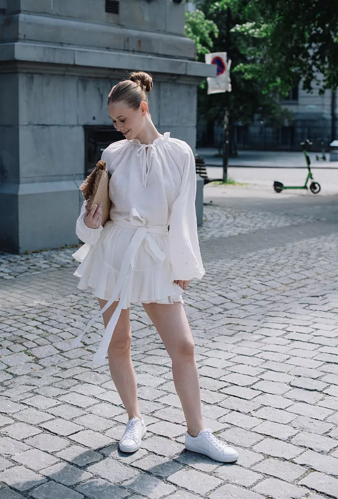 Confettibird Breezy Blouse White bluse 5