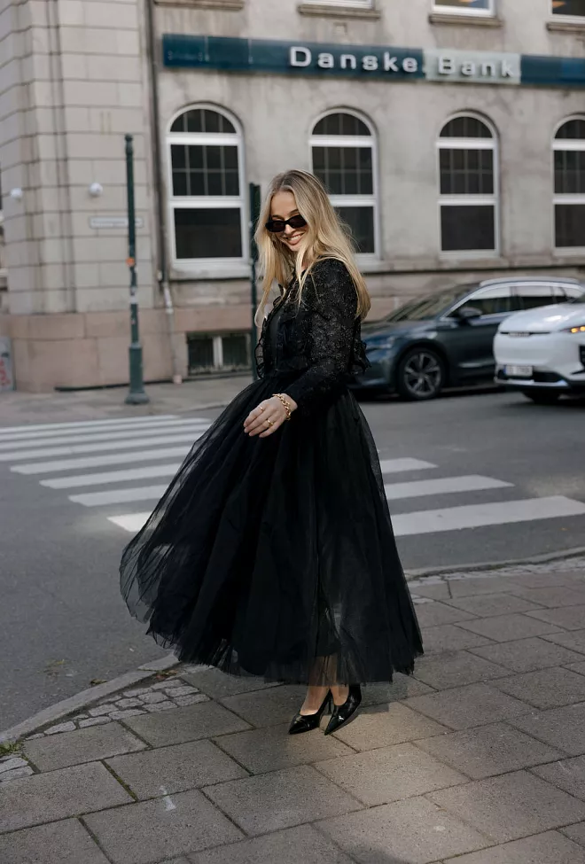 byTiMo Tulle Maxi Skirt Black tyllskjørt 3