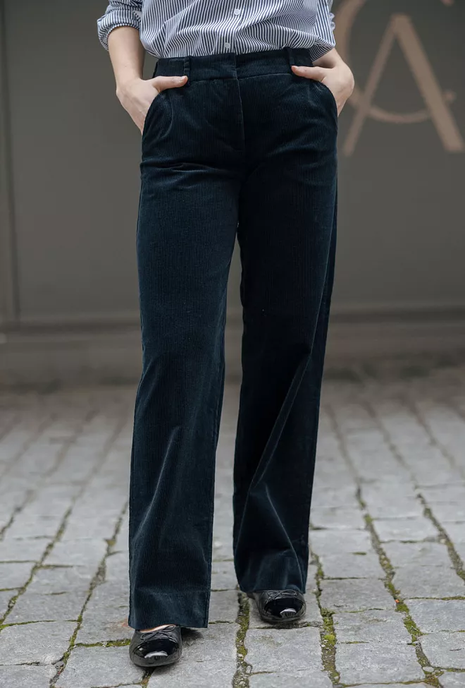 Five Units DenaFV 837 Dark Blue Corduroy bukse